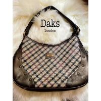 ราคา daks london แท้ รวมส่ง450บาท (8244088881)