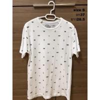 ราคา เสื้อยืดมือสอง PULL&BEAR Size S (รอบอก 37) (12034486816)