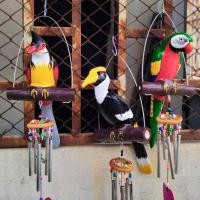 ราคา โมบายนก กระดิ่งลมเรียกทรัพย์ นกเซรามิค นกเกาะขอนไม้ 16นิ้ว โมบายตกแต่งบ้าน กระดิ่งลมฮวงจุ้ย (25682621022)