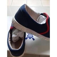 ราคา รองเท้าผ้าใบสลิปออนลายดาวสีน้ำเงิน CC Double O (21923211451)