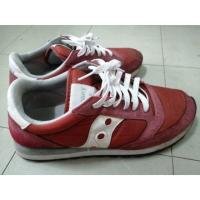 ราคา รองเท้ามือสอง​ saucony (6809228501)