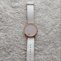 ราคา GARMIN Vivomove HR Premium สี pink gold สายหนังสีขาว มือสอง สภาพดีมาก (7259538328)