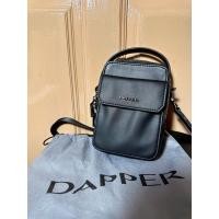 ราคา Dapper Crossbody กระเป๋าสะพาย ใบเล็ก (22870034777)