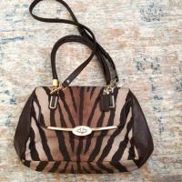 ราคา Preloved Coach Madison Zebra กระเป๋า 2way (19084814149)
