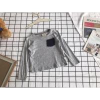 ราคา Zara แท้จากชอป เสื้อแขนยาว มีกระเป๋า กระดุมที่คอ สีเทา Sz.70 เสื้อผ้าเด็ก มือสอง (22956818952)