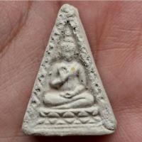 ราคา พระผงสามเหลี่ยมวัดปากน้ำ (43360526986)