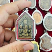 ราคา AG-0954 พระผงขุนแผนสามนางซุ้มเรือนแก้ว (25441969862)