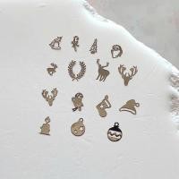 ราคา ชุดคริสต์มาสของเครื่องประดับมุกเพ้นท์เล็บผสม3งไฮกลอสสีแดงและสีเขียวมุกอุปกรณ์เสริมมุกสีใหม่ (25747573331)