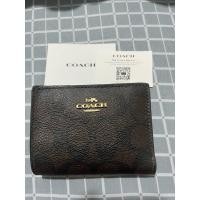 ราคา กระเป๋าสตางค์ใบเล็ก coach มือสอง สภาพตามการใช้งาน (26962817785)