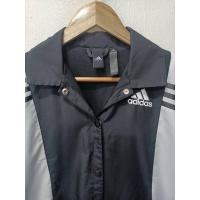 ราคา เสื้อร่มแบรนด์ ADIDAS ไซส์ XS สีดำ ผ้าร่ม มือสองสภาพ 100% (28942450509)