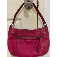 ราคา coach แท้ใบเล็กทรงขึ้นไหล่สีแดง สภาพมีตำหนิตามรูป (43705406268)