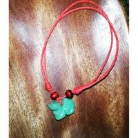 ราคา ข้อมือเชือกแดงนำโชคปี่เซียะหยกเขียว ปลุกเสกแล้วจากฮ่องกง (2213704036)