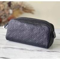 ราคา Louis Vuitton TROUSSE DE TOILETTE DOPP KIT Cosmetic Bag Clutch Bag Toiletry Bag M59478 สีดํา (53803116970)