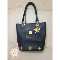 ราคา กระเป๋า MCM แท้ สีดำ เกาหลี มุดตรงรูป (มือสอง) (17497988967)
