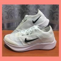 ราคา รองเท้า Nike Zoom Fly 3 มือสองของแท้สภาพนางฟ้า เบอร์ 8 / 40 บริการเก็บเงินปลายทาง (8409786911)