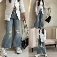 ราคา PRETTY BABY กางเกงยีนส์เด็ก กางเกงขายาว ทรงขาม้า แต่งขาดเข่า ชายขารุ่ยๆ (1811) (42522630444)