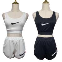 ราคา ชุดออกกำลังกาย สปอร์ตบรา + กางเกงขาสั้น + เสื้อกล้าม เสื้อผ้าแฟชั่น 12019 (18095623715)