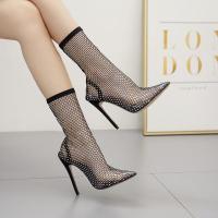 ราคา ร้านไทยรองเท้าบูทตาข่ายเพชรสีดำส้นสูง4นิ้ว (B15)พร้อมส่งจากรุงเทพ (25765281518)