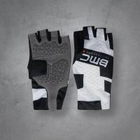 ราคา ถุงมือจักรยาน BMC DOT LYCRA แบบครึ่งนิ้ว (24309978344)