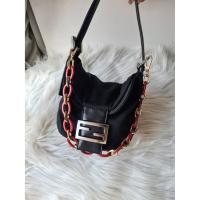 ราคา Fendi mini hand bag แท้ 100% (9313992831)