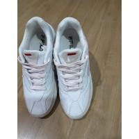 ราคา รองเท้า Fila #มือสอง #ของแท้ ไซส์ USA 9.5 หรือ Eur 41 UK 8 รองเท้าลำลองผู้หญิง (แต่ผู้ชายก็ใส่ได้) สีขาว -ชมพู (9249799858)