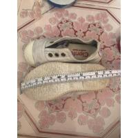 ราคา รองเท้าเด็กชายสภาพมือสอง60-80% ใช้งานได้คู่ละ15฿ (4451293406)