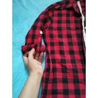 ราคา เสื้อเชิ้ตแขนยาวลายสก็อตแดง มือสอง (20736165668)