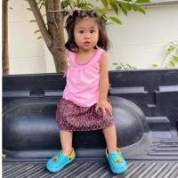 ราคา ชุดไทยเด็กผู้หญิงคอกระเช้า + ผ้าถุงลายไทย (954047343)