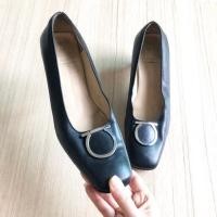 ราคา รองเท้าแบรนด์มือสอง Ferragamo s.37 Authentic% made in Italy (1135663236)