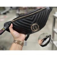 ราคา คาดอกGUESS รุ่น LG828480 CLAREMORE MINI FANNY PACK สีดำ แท้100% (11866678616)