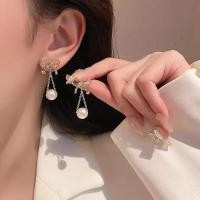ราคา ต่างหูดีไซน์โบว์ห้อยมุกสไตล์เกาหลี (41658816051)