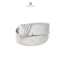 ราคา [ของแท้] LV INITIALES BELT 110 WHITE MONOGRAM CANVAS SHW มีใบรับประกัน ตรวจสอบได้ทุกใบ ✅ (26238808481)