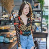ราคา *มือสอง* เสื้อผ้าสลาฟพิมพ์ลายเข้ารูป ผ้ายืดตามตัว (25634902771)