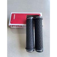 ราคา ปลอกแฮนด์จักรยาน SRAM SILICONE ล๊อคหัวล๊อคท้าย (28319656521)