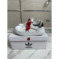 ราคา รองเท้า Adidas เด็ก Hello Kitty ขนาด 11 UK 17.5 cm. มือสอง (43913197543)