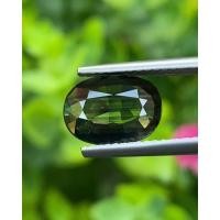 ราคา พลอย เขียวส่อง Green Sapphire 1.96 กะรัต (Cts.) ดิบ Unheated พลอยแท้ อัญมณีมงคลประจําวันเกิด (22410227131)