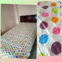 ราคา ผ้าห่ม ปูรองนอนได้ คลุมเตียงได้นะคะ 5.5 ฟุต มือสอง (ทำความสะอาดแล้วค่ะ) (4993223892)