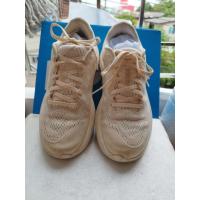 ราคา รองเท้าวิ่งยี่ห้อ HOKA มือสอง (58001319017)