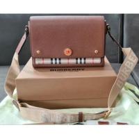 ราคา NEW Burberry crossbody 10" (kept unused) Hackberry VVC (14681231469)