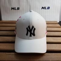 ราคา ของแท้ นำเข้าจากเกาหลี หมวก New York หมวก NY MLB YANKEES รหัส 32CPKX811 ขาว YANKEES แถบชมพู (8915904841)