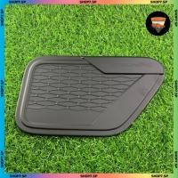 ราคา ครอบฝาถังน้ำมัน ISUZU MU-X 2021 รังผึ้ง ดำด้าน ( AOS ) (43721227010)