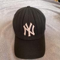 ราคา หมวกมือสองของแท้ NY. (14067442797)