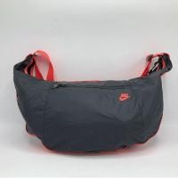 ราคา กระเป๋าสะพายสปอร์ต แบรนด์ NIKE แท้ (5760104717)
