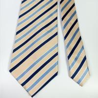 ราคา เนคไทมือสอง Pierre Cardin Men's Striped Tie White Blue Glitter 100% Silk Made in Korea (42664280521)