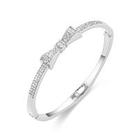 ราคา สร้อยข้อมือ 18k ทองเหลือง Gold-Plated เพชรสร้อยข้อมือไทเทเนียมเหล็กสแตนเลสของขวัญเครื่องประดับ (47403409609)