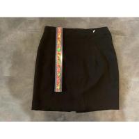 ราคา กระโปรงนักศึกษาทรงเอ เอว 25/ยาว 16 มือสองส่งฟรี (24234044243)