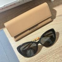 ราคา Burberry Sunglasses BE4407F แว่นกันแดด Burberry แบรนด์เนมแท้ ทรง Cat Eye (28101405186)
