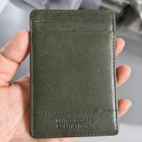 ราคา กระเป๋าใส่บัตรหนังแท้ Vintage Benetton สีเขียวเหนี่ยวทรัพย์ เรียบแอบหรู ใส่การ์ด ใส่บัตร มือสอง สภาพสวย (16578407479)