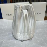 ราคา กระเป๋าเครื่องสำอางค์ Dior แท้/ป้ายไทย (40321356398)