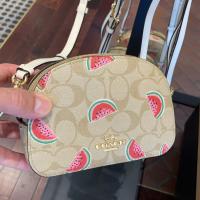 ราคา (ผ่อน 0%) ของแท้‼ พร้อมส่งในไทย!! Coach Mini Serena Crossbody ลาย C watermelon printed (5454105065)